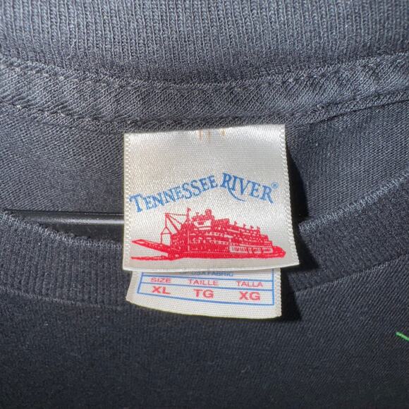 Vintage Y2K Knott Berry scary Farm fire zombie spiderweb tee - Picture 3 of 4